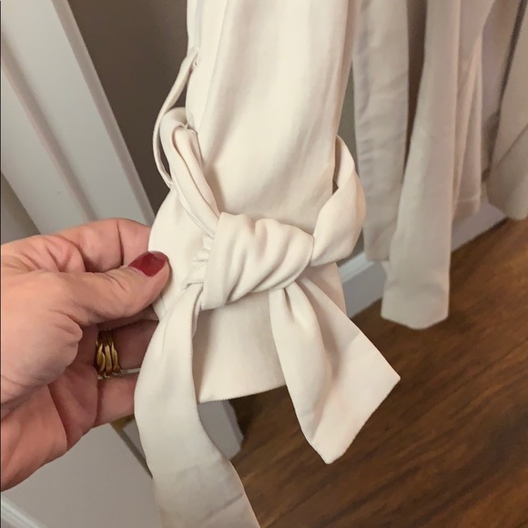 NWT Express medium lightweight coat - Picture 6 of 8